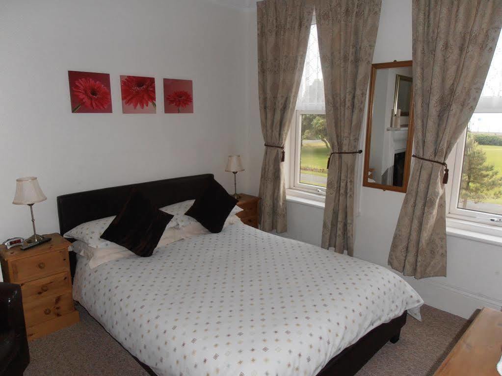 Rutland Guest House St Leonards-on-Sea Exterior photo
